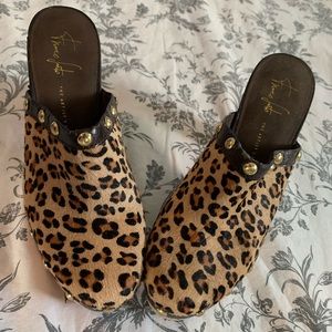 Frankie Sarto Wedge Leopard Print Clogs